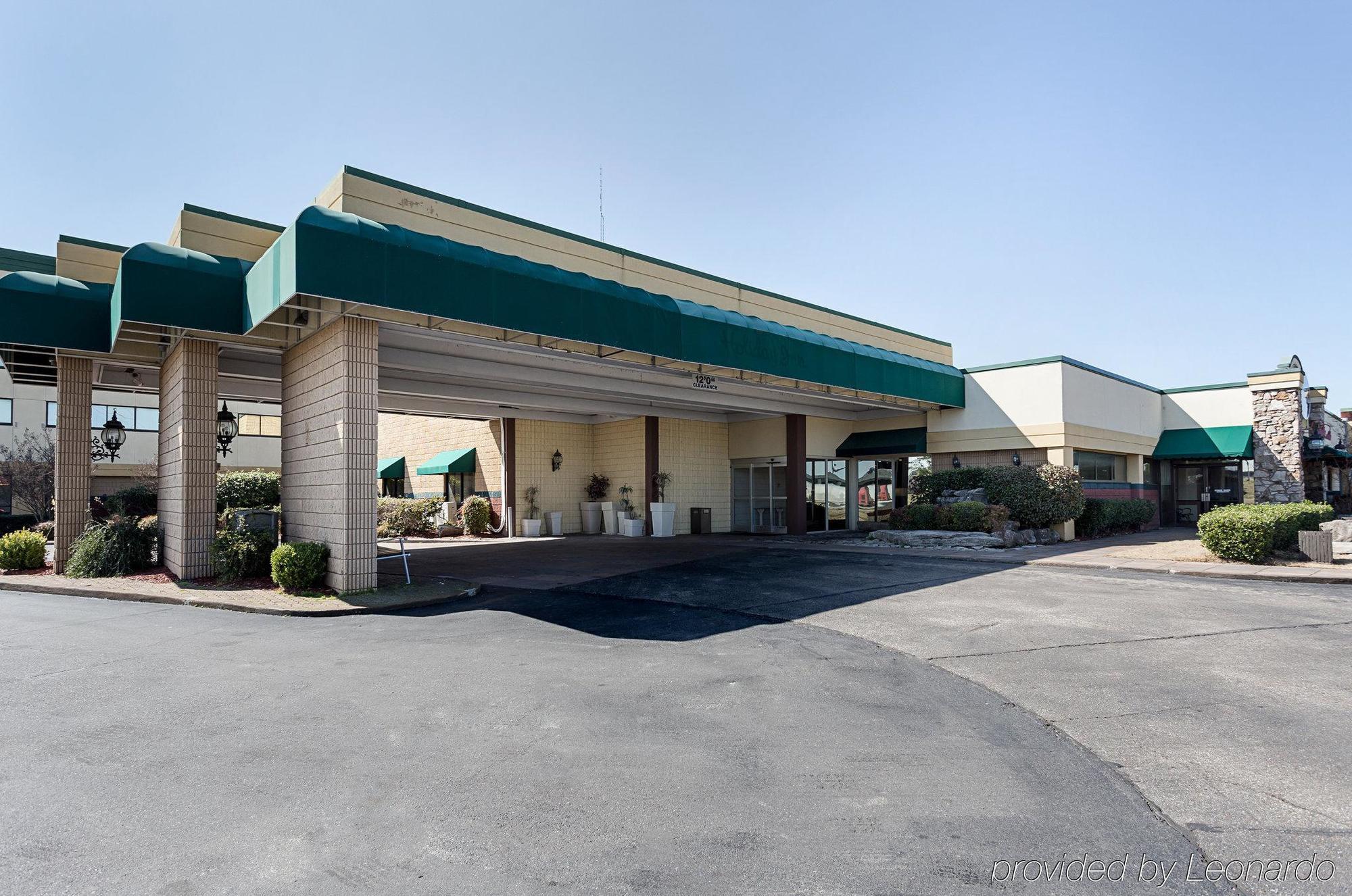 Radisson Hotel ウェスト・メンフィス エクステリア 写真