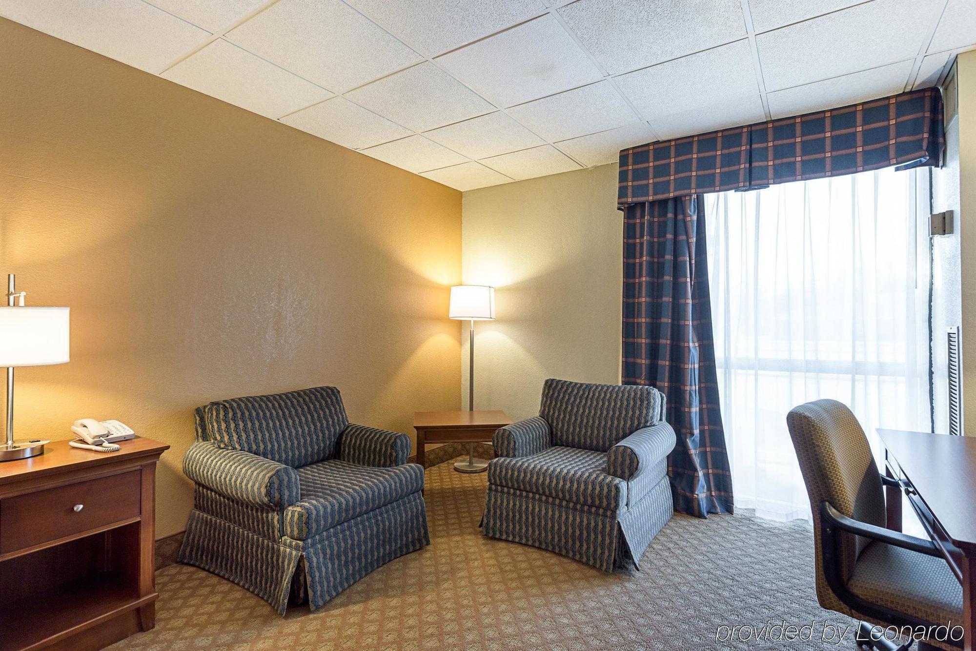 Radisson Hotel ウェスト・メンフィス エクステリア 写真